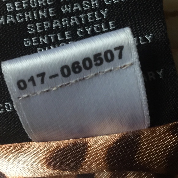 BABY PHAT PUFFER JACKET WITH FAKE FUR - Picture 15 of 16